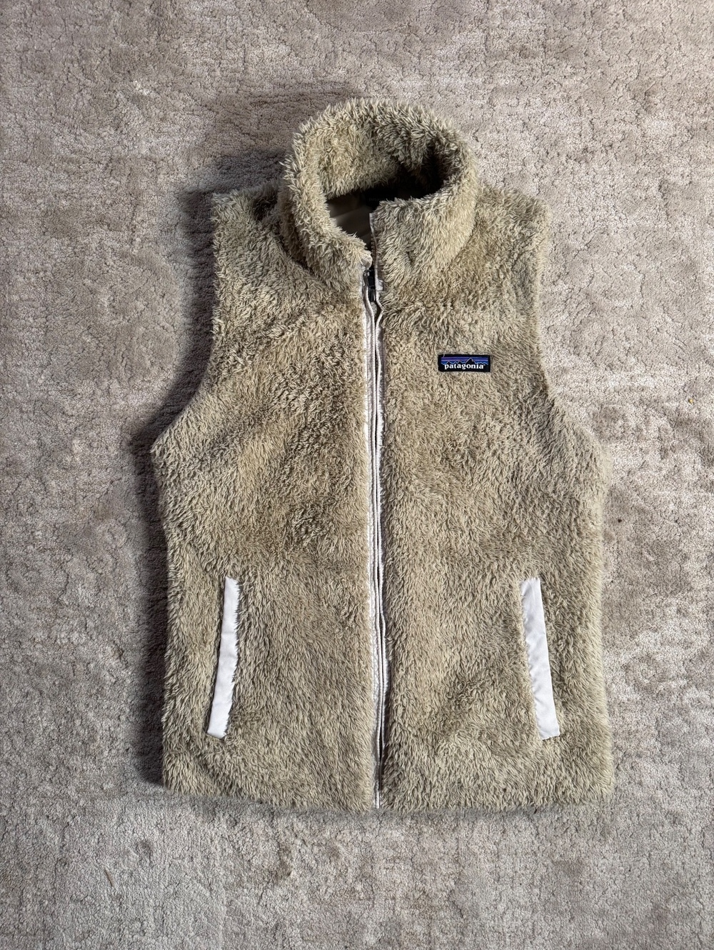 Patagonia Women's Fuzzy Beige Fleece Vest Size S